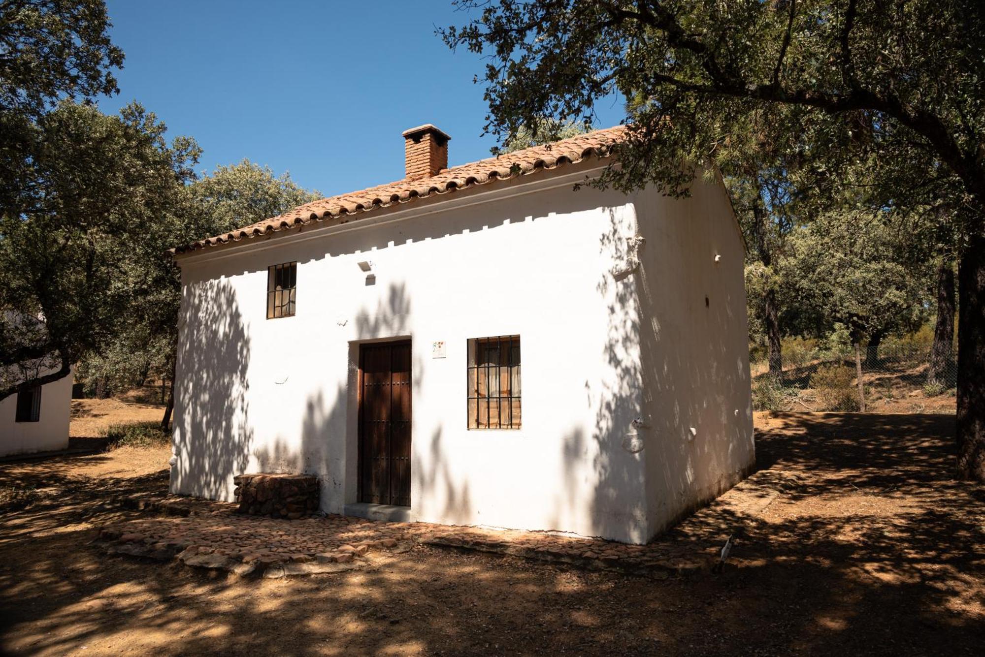 Villaviciosa de Córdoba Bungalows Camping Jimmy Jones מראה חיצוני תמונה